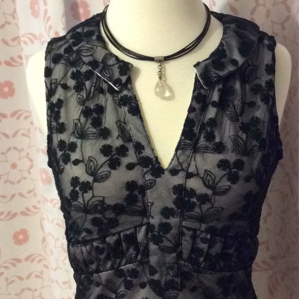 Young Essence Black Lace Top - Picture 3 of 4